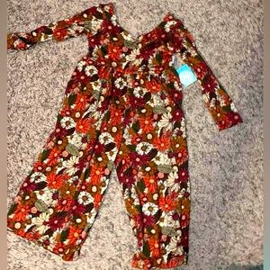 Gigi and Max pant suit